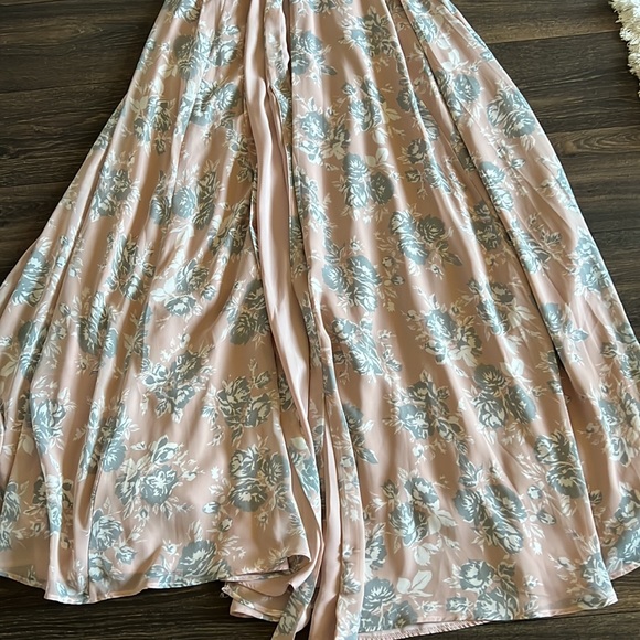 Lovers & Friends Floral Dress - Picture 3 of 8